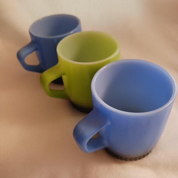 Vintage Anchor Hocking 3 Piece Fire King Mug Set Blue and Green Made in USA - Picture 2 of 6
